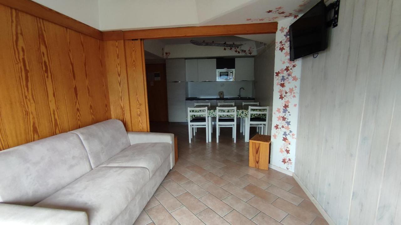 Sole Alto Appartamenti Montana Mezzana  Exterior foto
