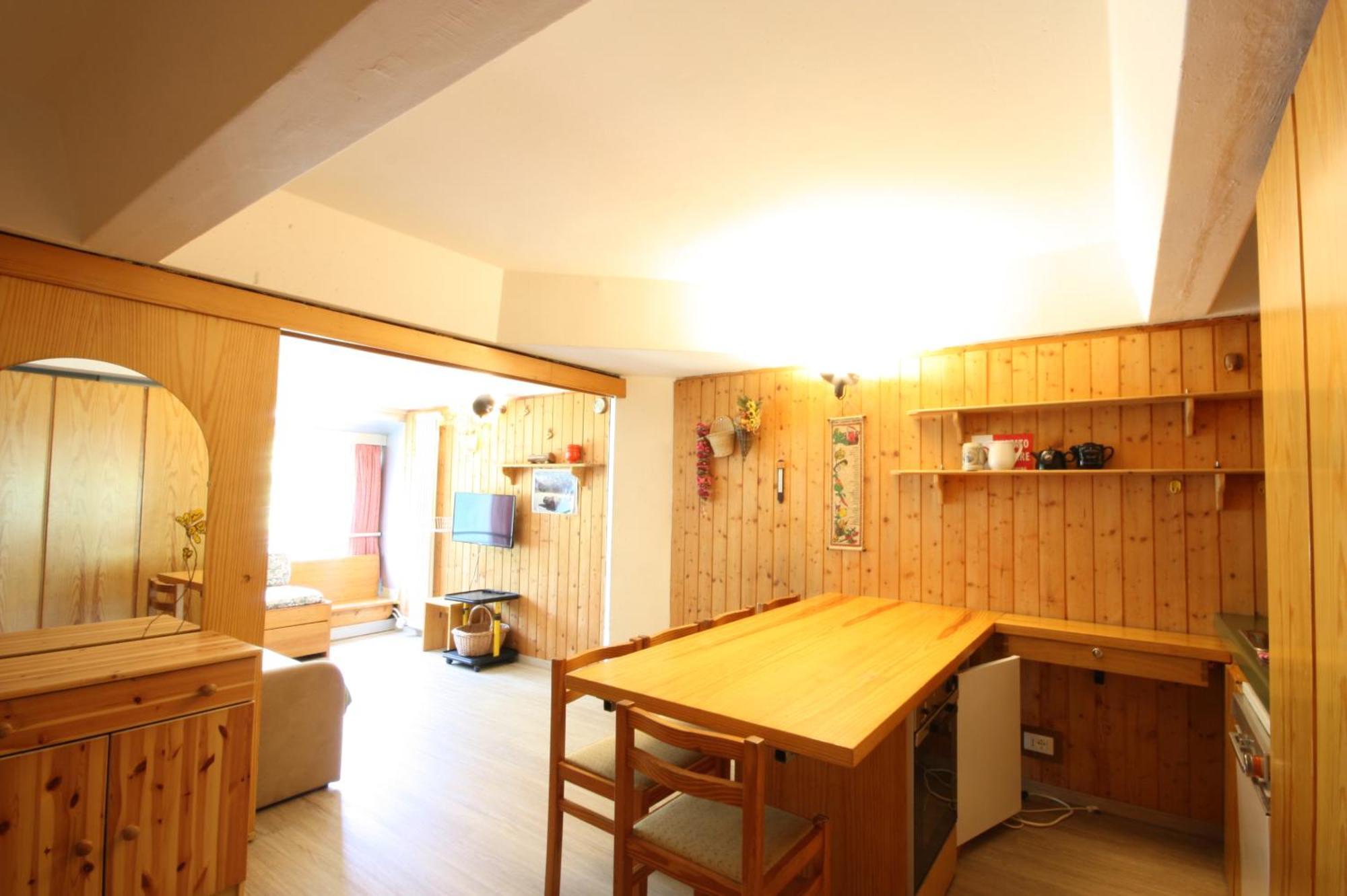 Sole Alto Appartamenti Montana Mezzana  Exterior foto
